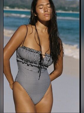 Gingham One-Piece Swimsuit with Ruffle Trim - Black/White